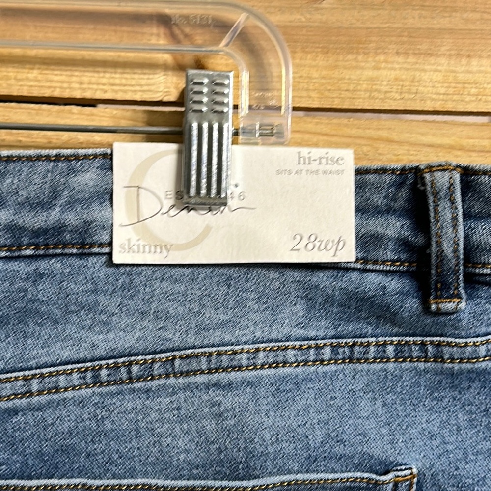 Cato Blue Ankle & Cropped Jeans with Gold Accents - Picture 9 of 11
